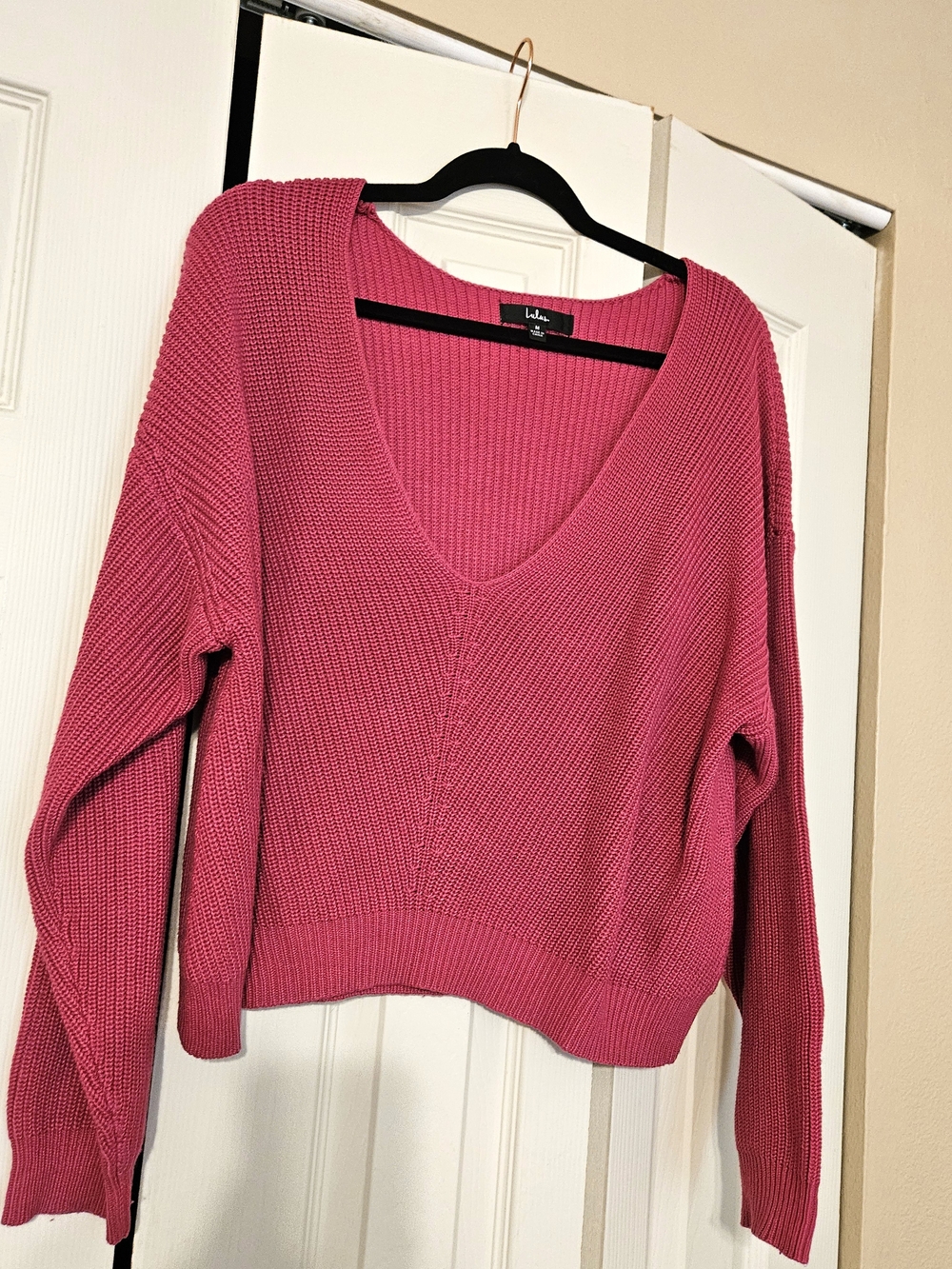 Lulu's Deep V-Neck Pink Knit Sweater